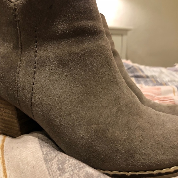 Booties - Picture 6 of 7